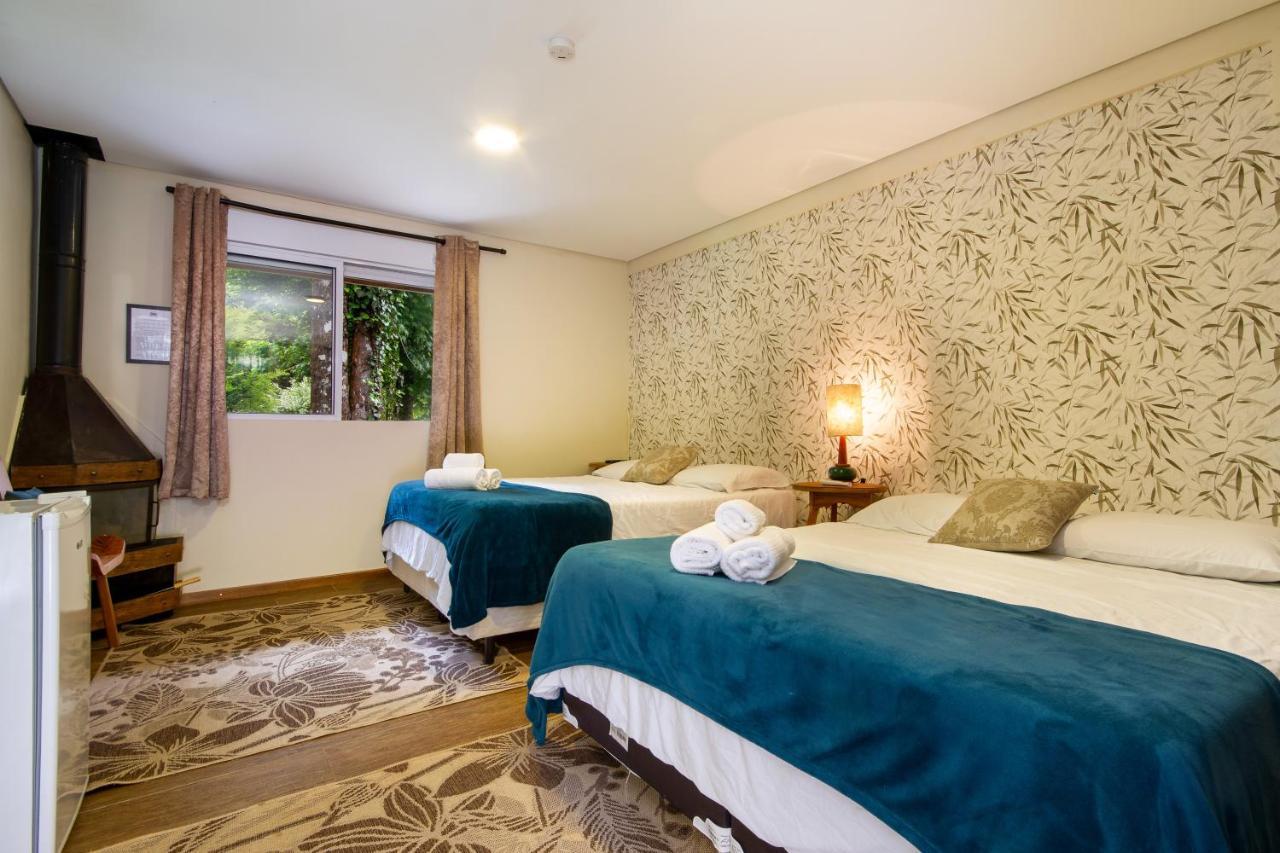 Pousada Casa Mantiqueira - Proxima Ao Capivari E Opcoes De Hidromassagem Campos do Jordao Ngoại thất bức ảnh